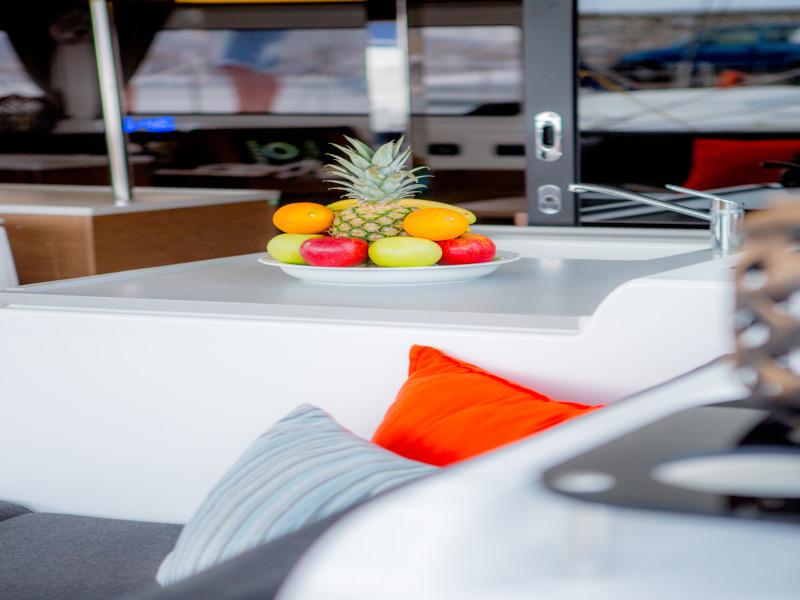 Book yachts online - catamaran - Lagoon 46 - ALICE - rent