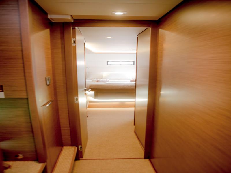 Book yachts online - catamaran - Lagoon 46 - ALICE - rent