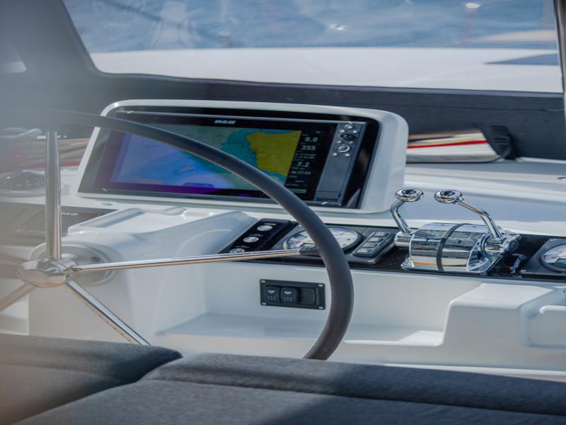 Book yachts online - catamaran - Lagoon 46 - ALICE - rent