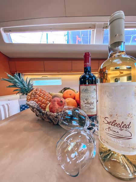 Book yachts online - sailboat - Jeanneau 54 ( A/C ,GENERATOR,INVENTER ) - Sea Force ( A/C - Generator-inverter ) - rent