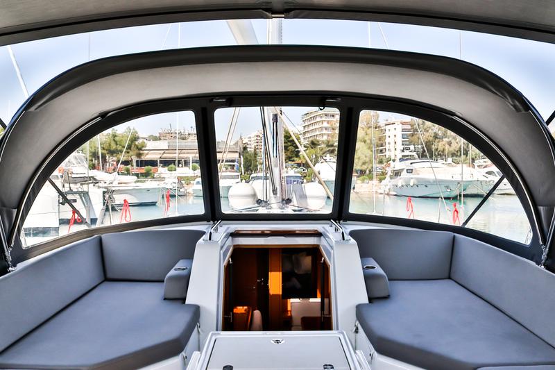 Book yachts online - sailboat - Jeanneau 54 ( A/C ,GENERATOR,INVENTER ) - Sea Force ( A/C - Generator-inverter ) - rent
