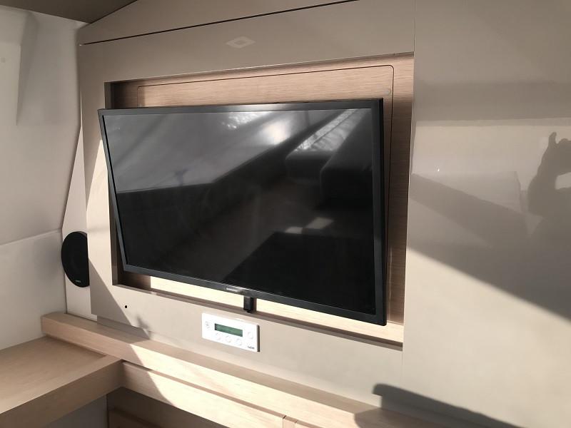 Book yachts online - catamaran - Astréa 42 - Bonita - rent