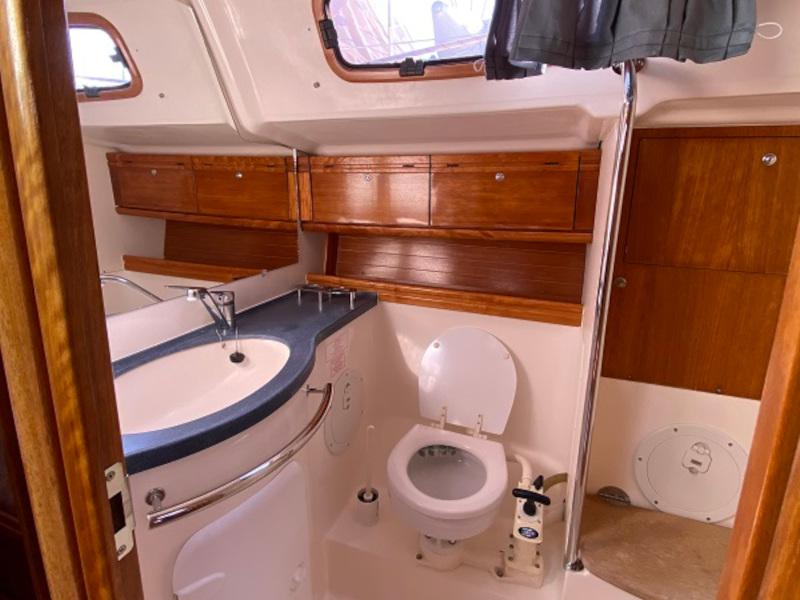 Book yachts online - sailboat - Bavaria 46 - Esperanza - rent