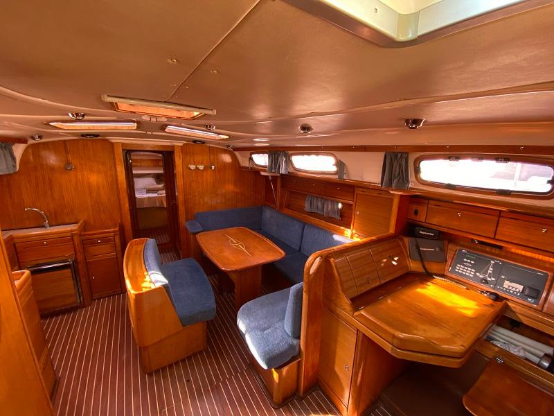 Book yachts online - sailboat - Bavaria 46 - Esperanza - rent