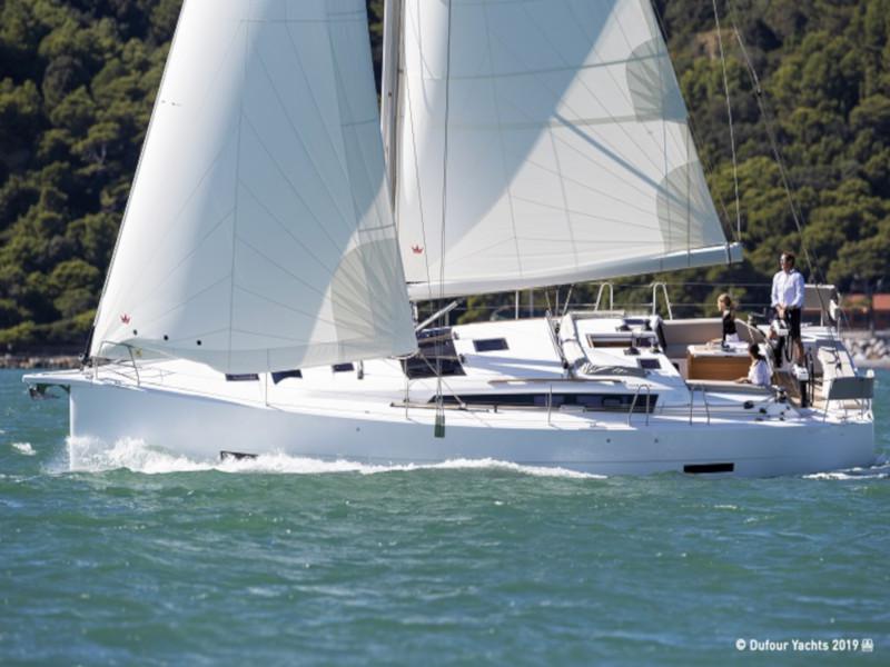 Book yachts online - sailboat - Dufour 430 - Kummsal - rent