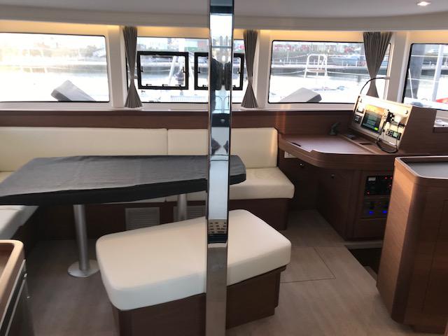 Book yachts online - catamaran - Lagoon 42 - MARTINA TWO - rent