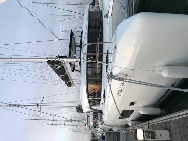 Book yachts online - catamaran - Lagoon 42 - MARTINA TWO - rent