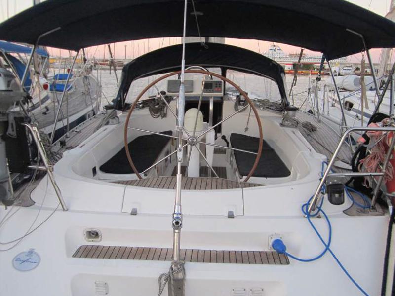 Book yachts online - sailboat - Dufour 45 - Genea - rent