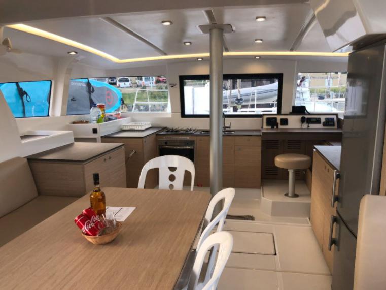 Book yachts online - catamaran - Bali 4.0 - SEACLUSION - rent