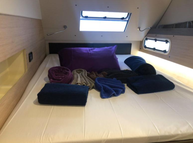 Book yachts online - catamaran - Bali 4.0 - SEACLUSION - rent