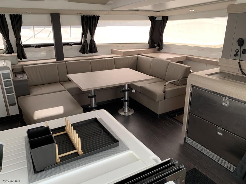 Book yachts online - catamaran - Elba 45 - Lazuli - rent