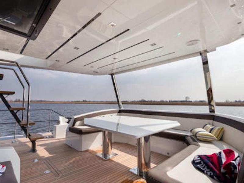 Book yachts online - motorboat - Galeon 640 Fly - FG Star - rent