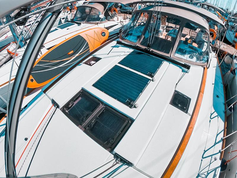 Book yachts online - sailboat - Sun Odyssey 519 - Mayflower - A/C &amp; Gen - rent