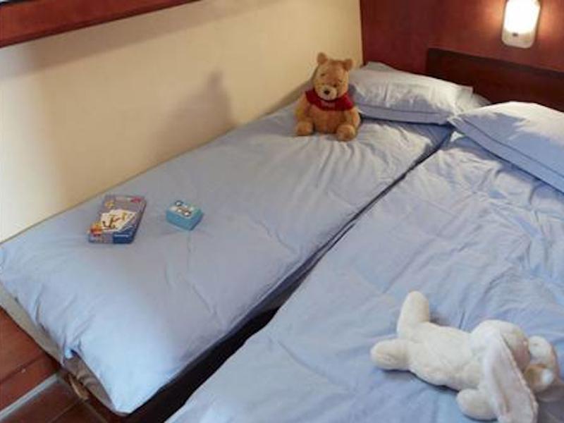 Book yachts online - motorboat - Estivale Octo - CHORUS FR - rent