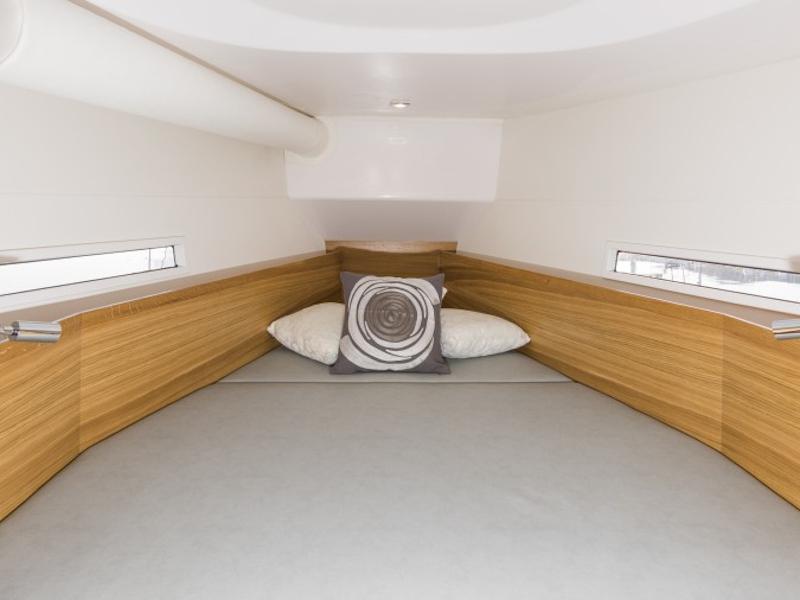 Book yachts online - sailboat - Salona 380 - Andrea - rent