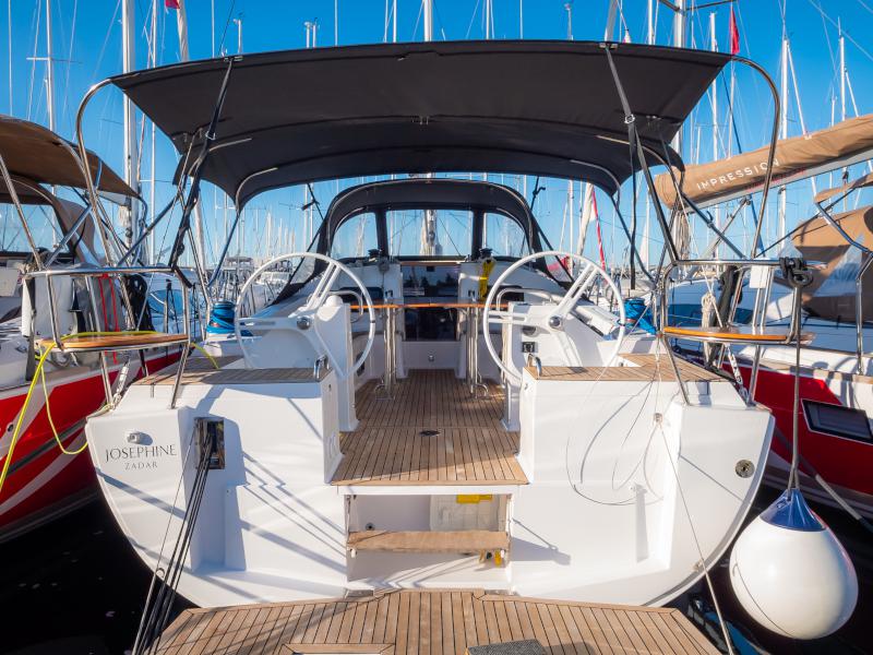 Book yachts online - sailboat - Elan Impression 45.1 - Josephine - rent