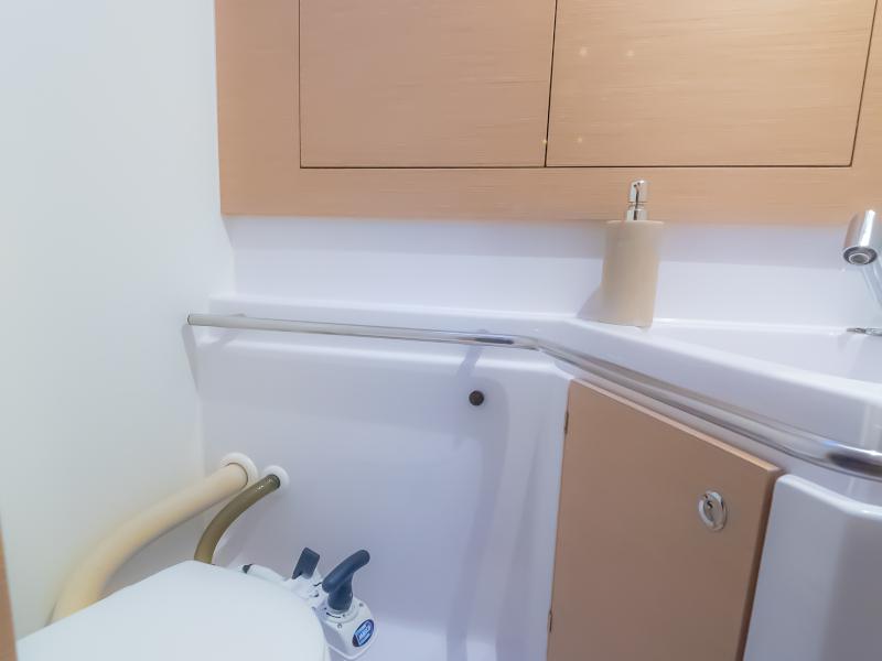 Book yachts online - sailboat - Elan 45 Impression - Amiya - rent