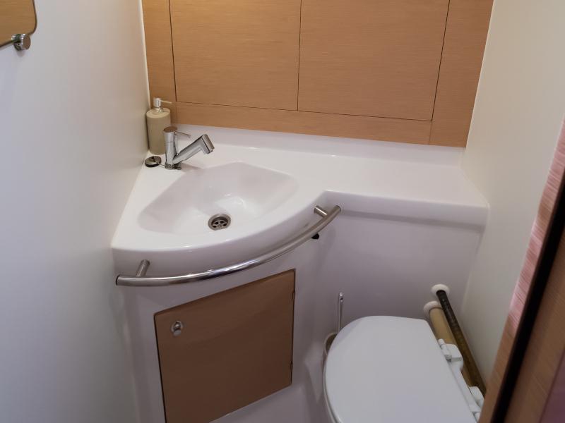 Book yachts online - sailboat - Elan 40 Impression - Anadea - rent