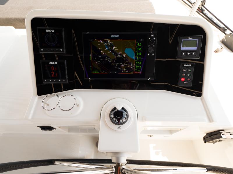 Book yachts online - catamaran - Lagoon 450  Flybridge - Summer Wind - rent