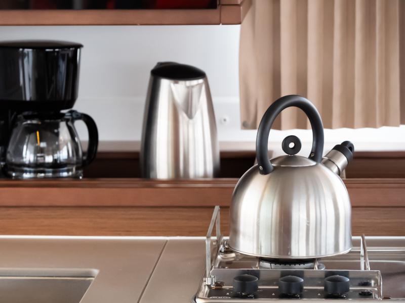 Book yachts online - catamaran - Lagoon 450  Flybridge - Summer Wind - rent