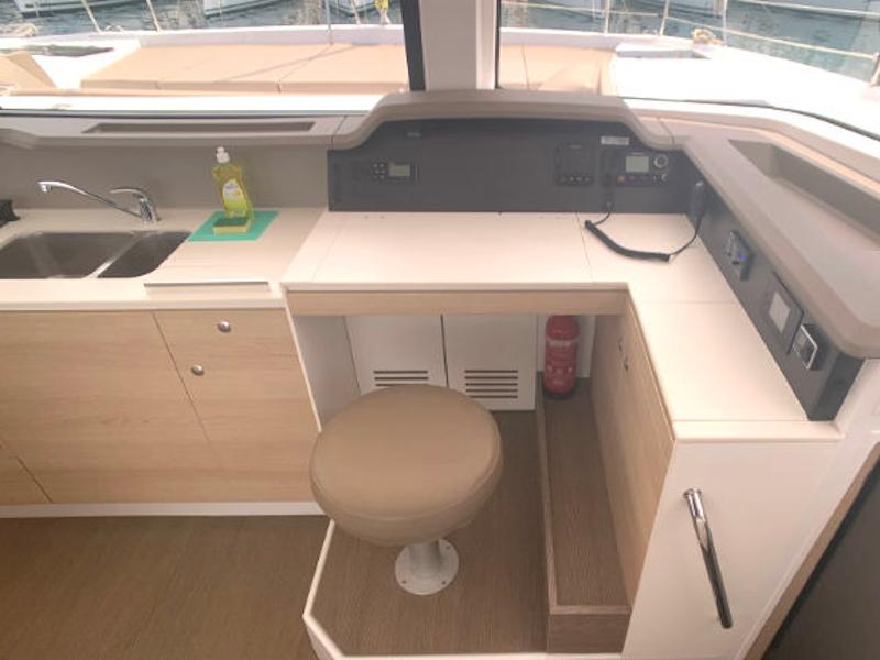 Book yachts online - catamaran - Bali 4.1 - Jax - rent