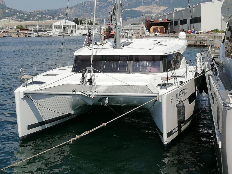 Book yachts online - catamaran - Lucia 40 - 3 cab - Idefix - rent