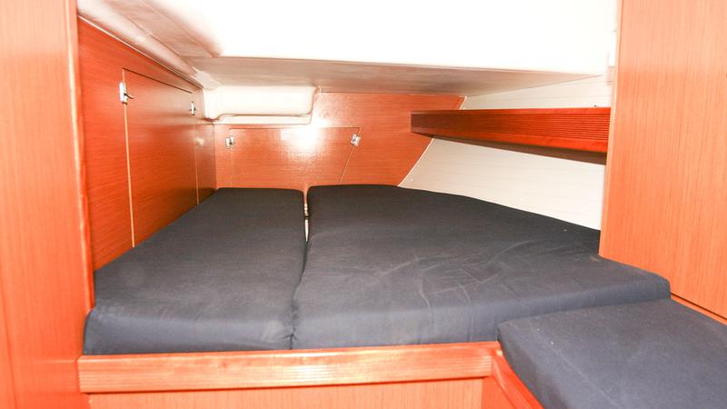 Book yachts online - sailboat - Bavaria 51 Cruiser - Feel Free - rent