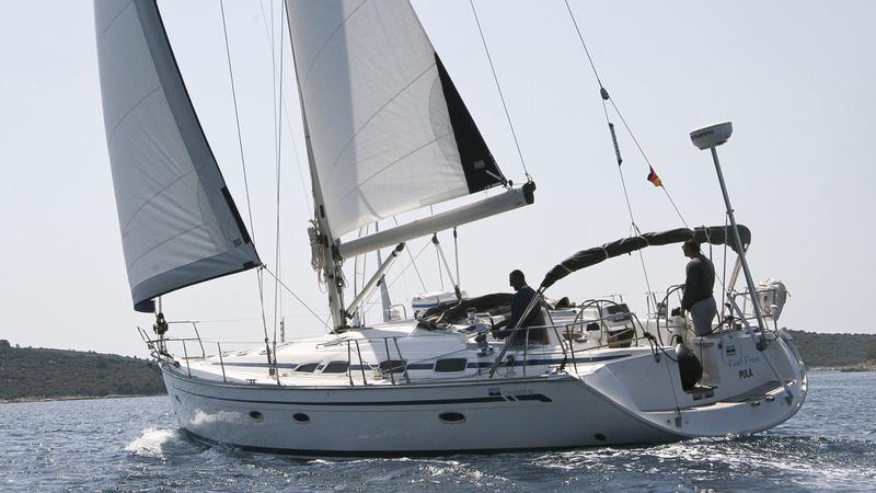 Book yachts online - sailboat - Bavaria 51 Cruiser - Feel Free - rent