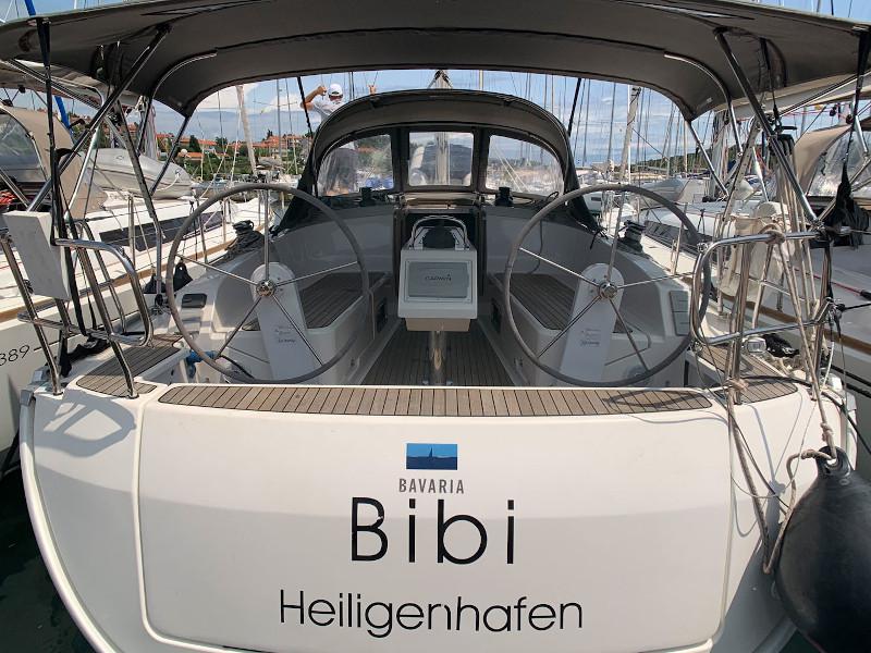 Book yachts online - sailboat - Bavaria Cruiser 37 - Bibi - rent