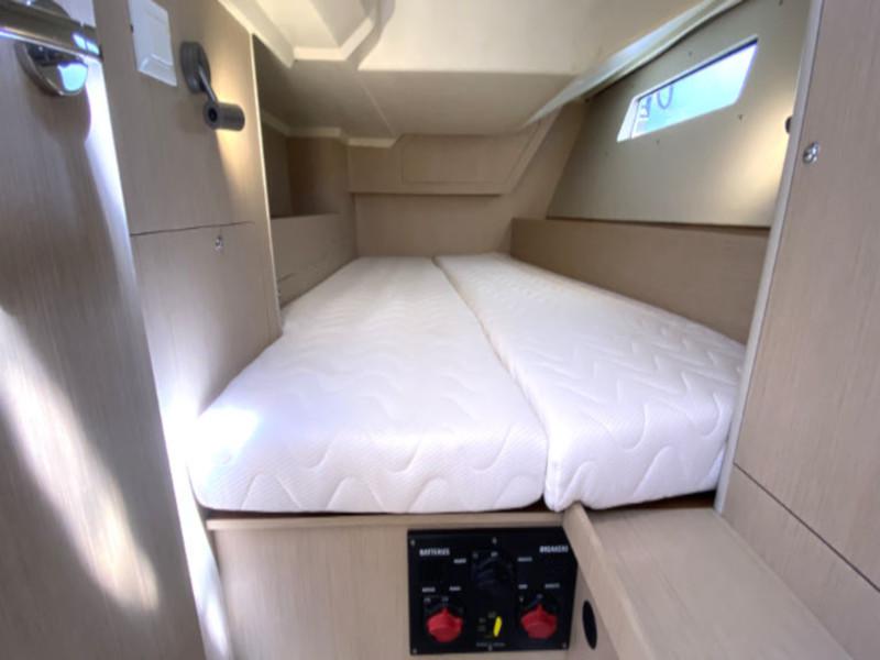 Book yachts online - sailboat - Oceanis 41.1 - Pauline - rent