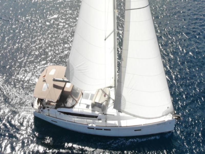 Book yachts online - sailboat - Sun Odyssey 519 - Elsa - rent