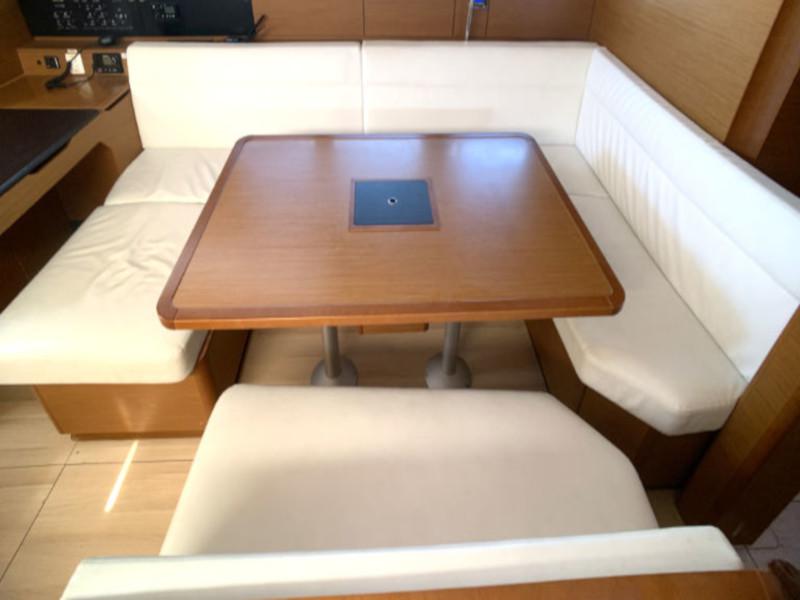 Book yachts online - sailboat - Sun Odyssey 519 - Elsa - rent