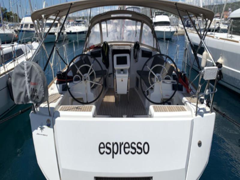 Book yachts online - sailboat - Sun Odyssey 419 - Espresso - rent
