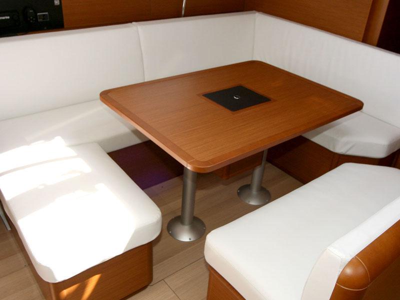 Book yachts online - sailboat - Sun Odyssey 479 - Vencel - rent