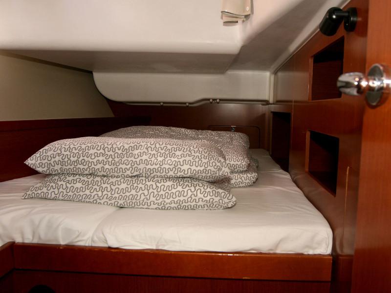 Book yachts online - sailboat - Oceanis 50 - Big Tasty - rent