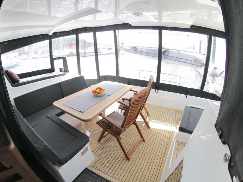 Book yachts online - catamaran - Lagoon 42 - 3 cab - Titus - rent