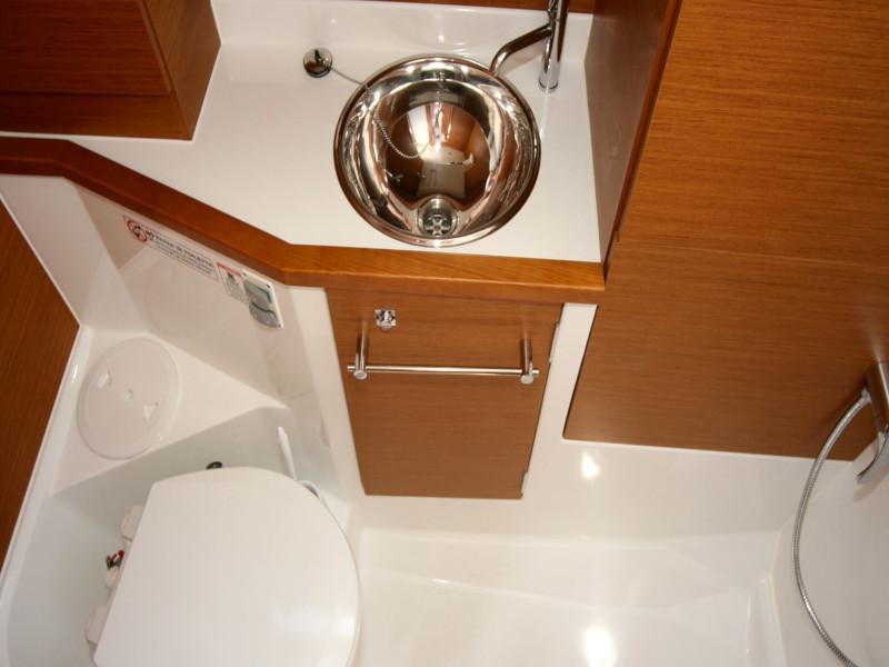 Book yachts online - sailboat - Sun Odyssey 389 - Sissi - rent