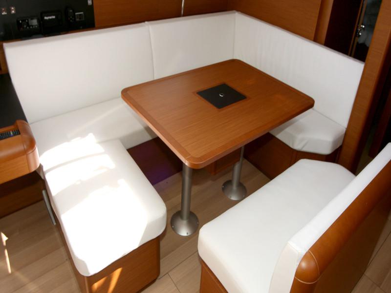 Book yachts online - sailboat - Sun Odyssey 479 - Perla - rent