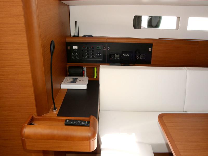 Book yachts online - sailboat - Sun Odyssey 479 - Perla - rent