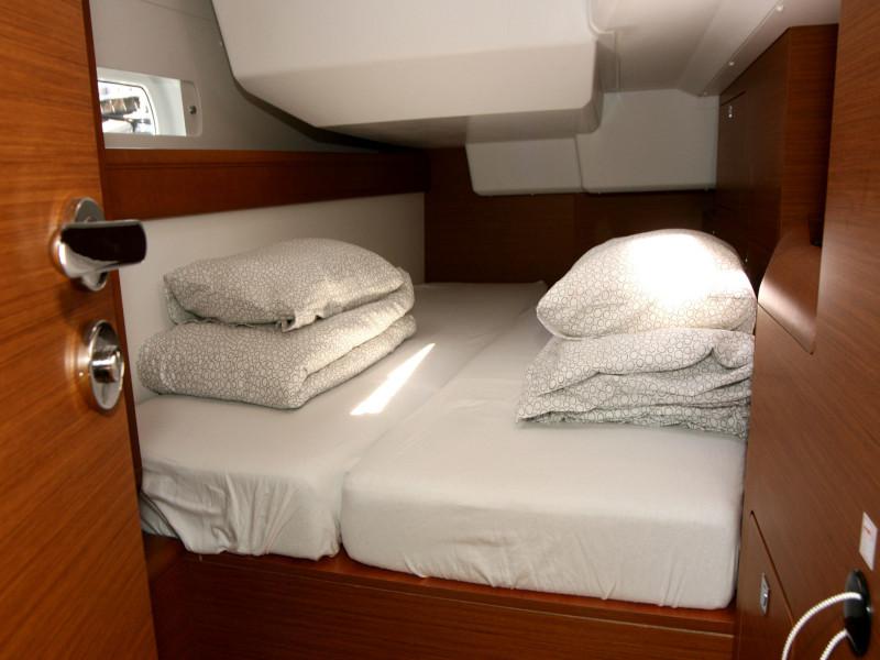 Book yachts online - sailboat - Sun Odyssey 479 - Perla - rent