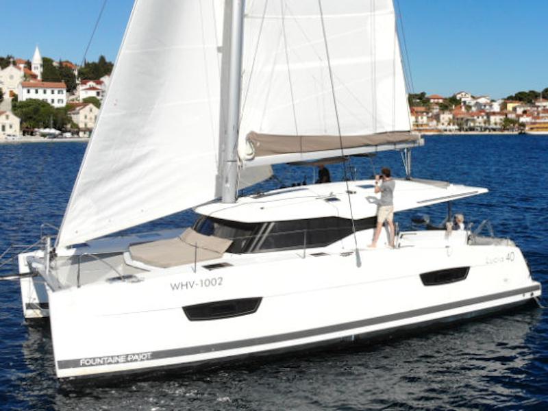 Book yachts online - catamaran - Lucia 40 - Leon - rent