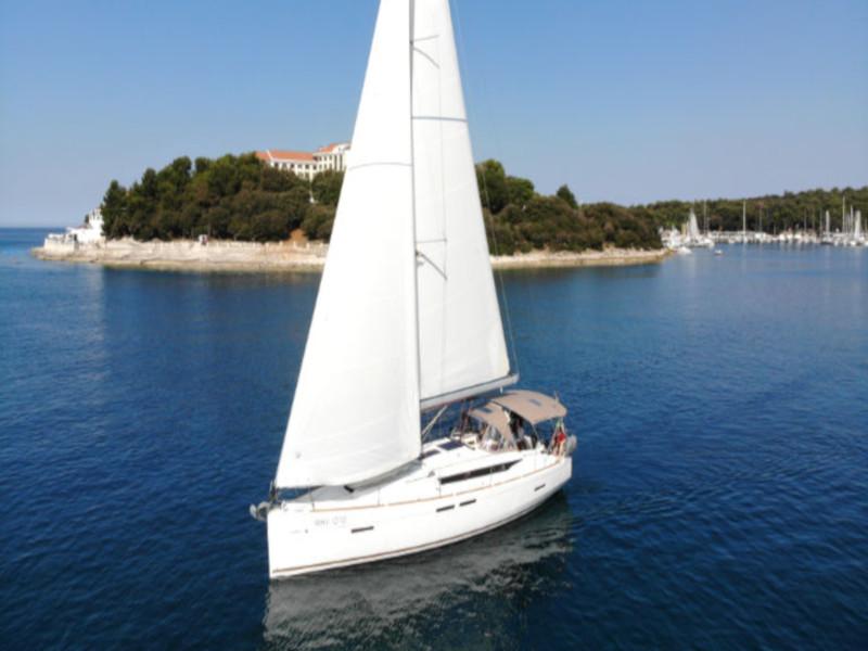 Book yachts online - sailboat - Sun Odyssey 419 - Mira - rent