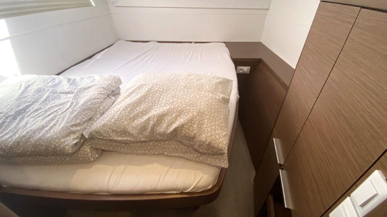 Book yachts online - catamaran - Lagoon 40_1 - Sunset - rent