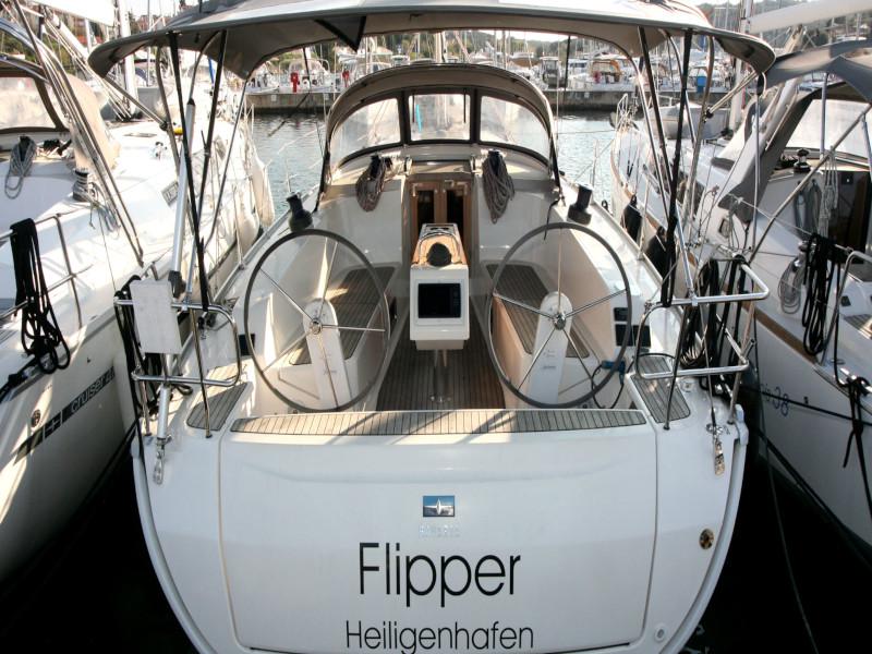 Book yachts online - sailboat - Bavaria Cruiser 41 - Raven - rent