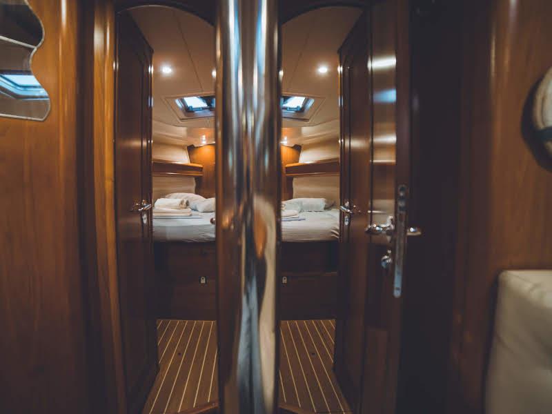 Book yachts online - sailboat - Sun Odyssey 49 - ANAX - rent