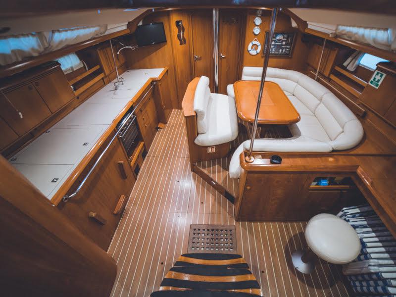 Book yachts online - sailboat - Sun Odyssey 49 - ANAX - rent