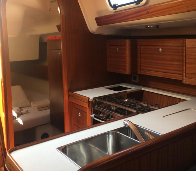 Book yachts online - sailboat - Salona 42 - Ramande - rent