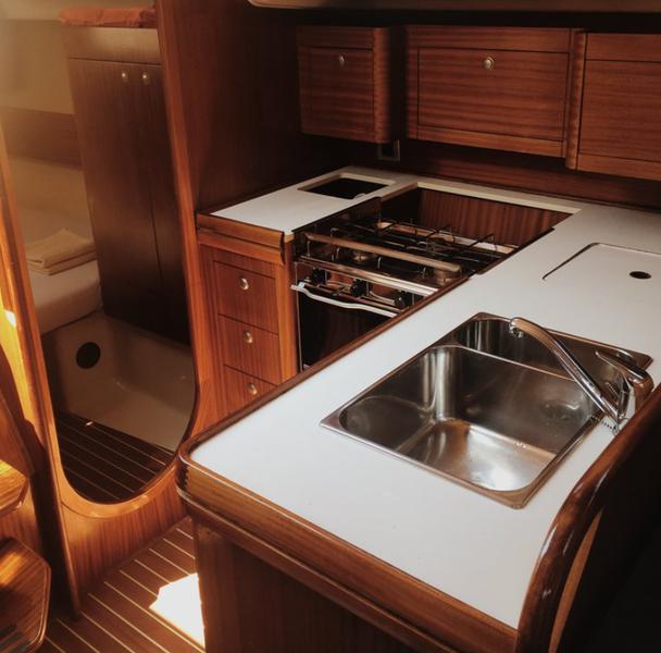 Book yachts online - sailboat - Salona 42 - Ramande - rent