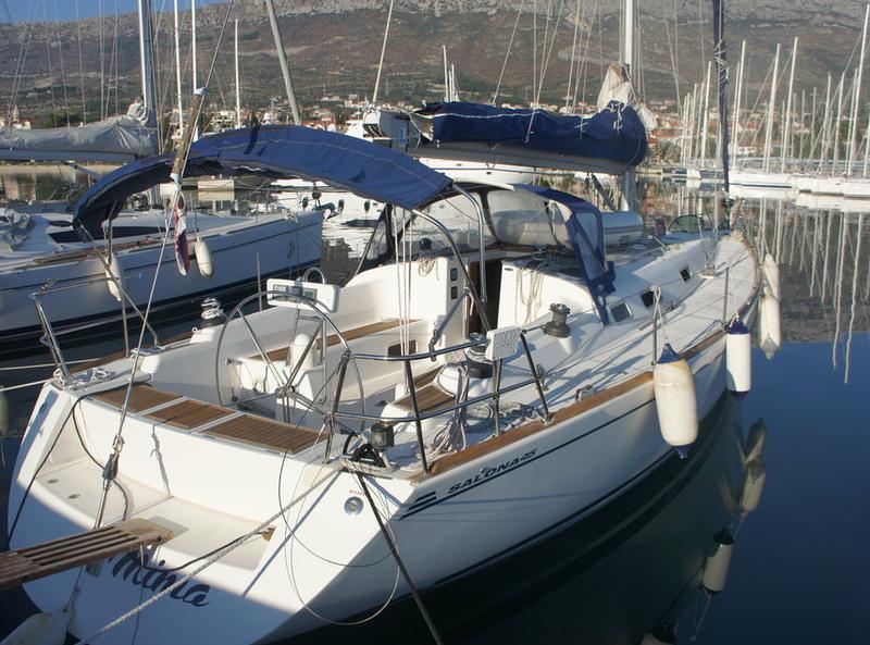 Book yachts online - sailboat - Salona 45 - Mima - rent
