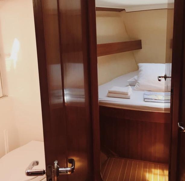 Book yachts online - sailboat - Salona 45 - Mima - rent